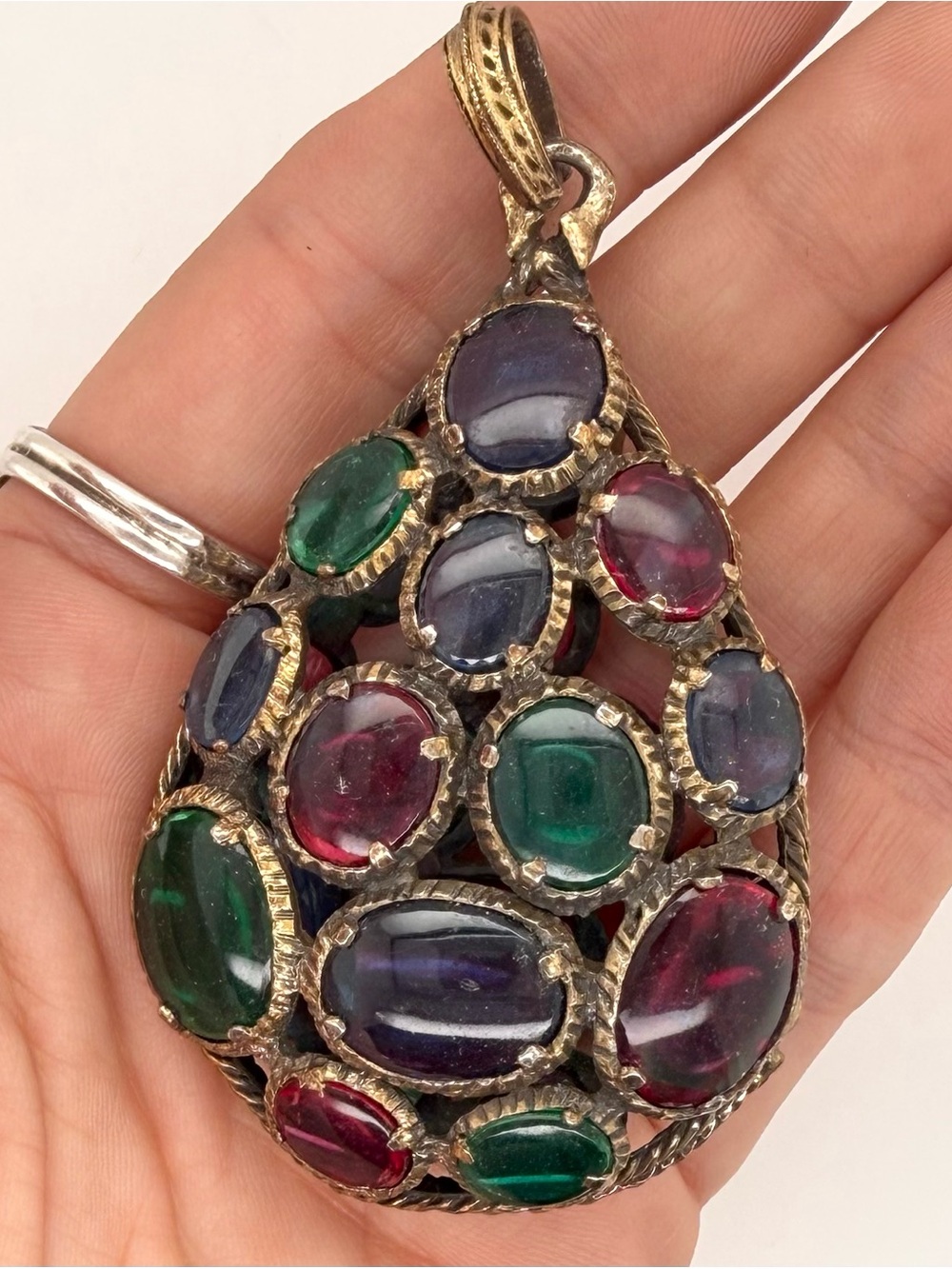 BIG Vintage Trifari Bohemian Poured Glass Cabochon Teardrop Pendant Necklace